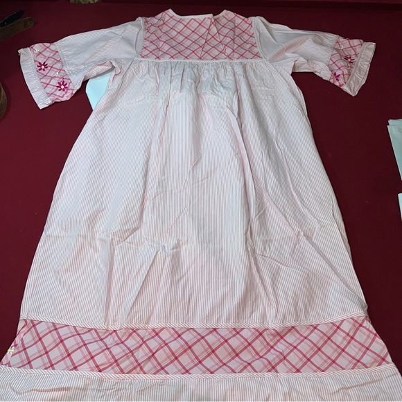 Quacker Factory PINK striped FLORAL night Dress Nightgown Cotton EMBROIDERY LRG - Picture 8 of 16